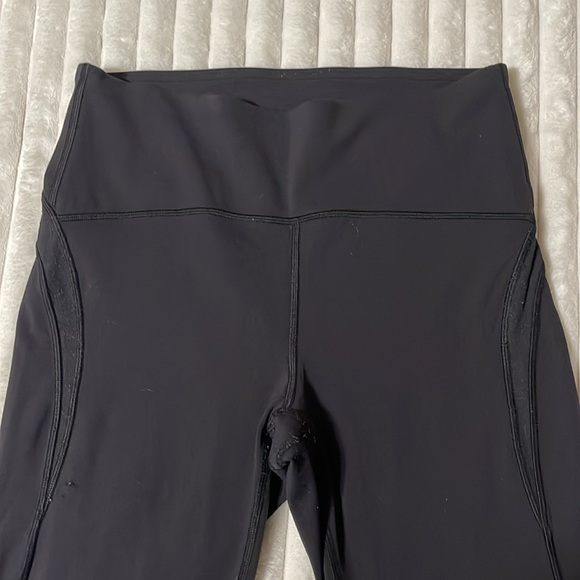 Lululemon Wunder Under Crop High-Rise 21" *Flocked Everlux | Size 10 **FLAWED** - Picture 8 of 16